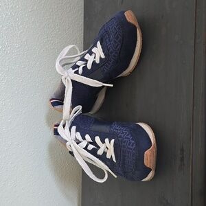 Tommy Hilfiger Navy Blue Maddie Logo Lace-Up Women's Sneaker Tennis Shoe 7.5 M